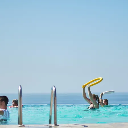 אתר נופש Gloria Palace Amadores Thalasso & 4*