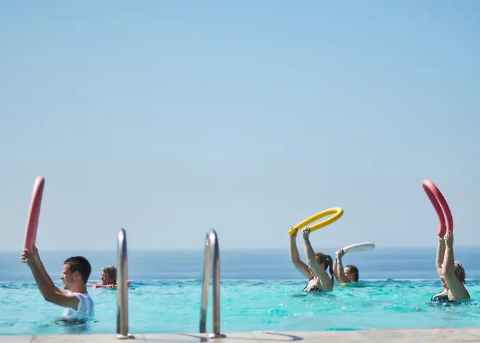 리조트 Gloria Palace Amadores Thalasso & 4*